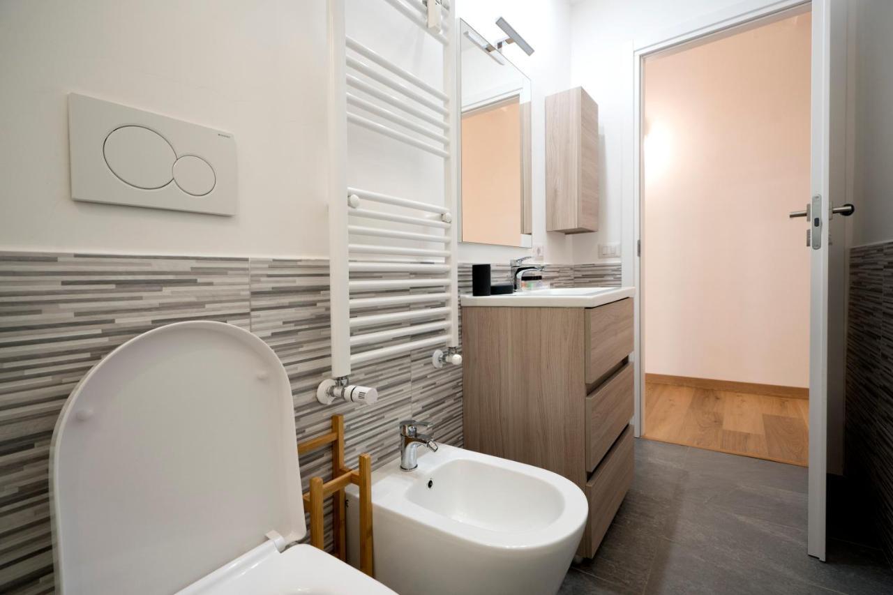 Gemelli Sweet Holiday Appio Apartment Рим Екстериор снимка