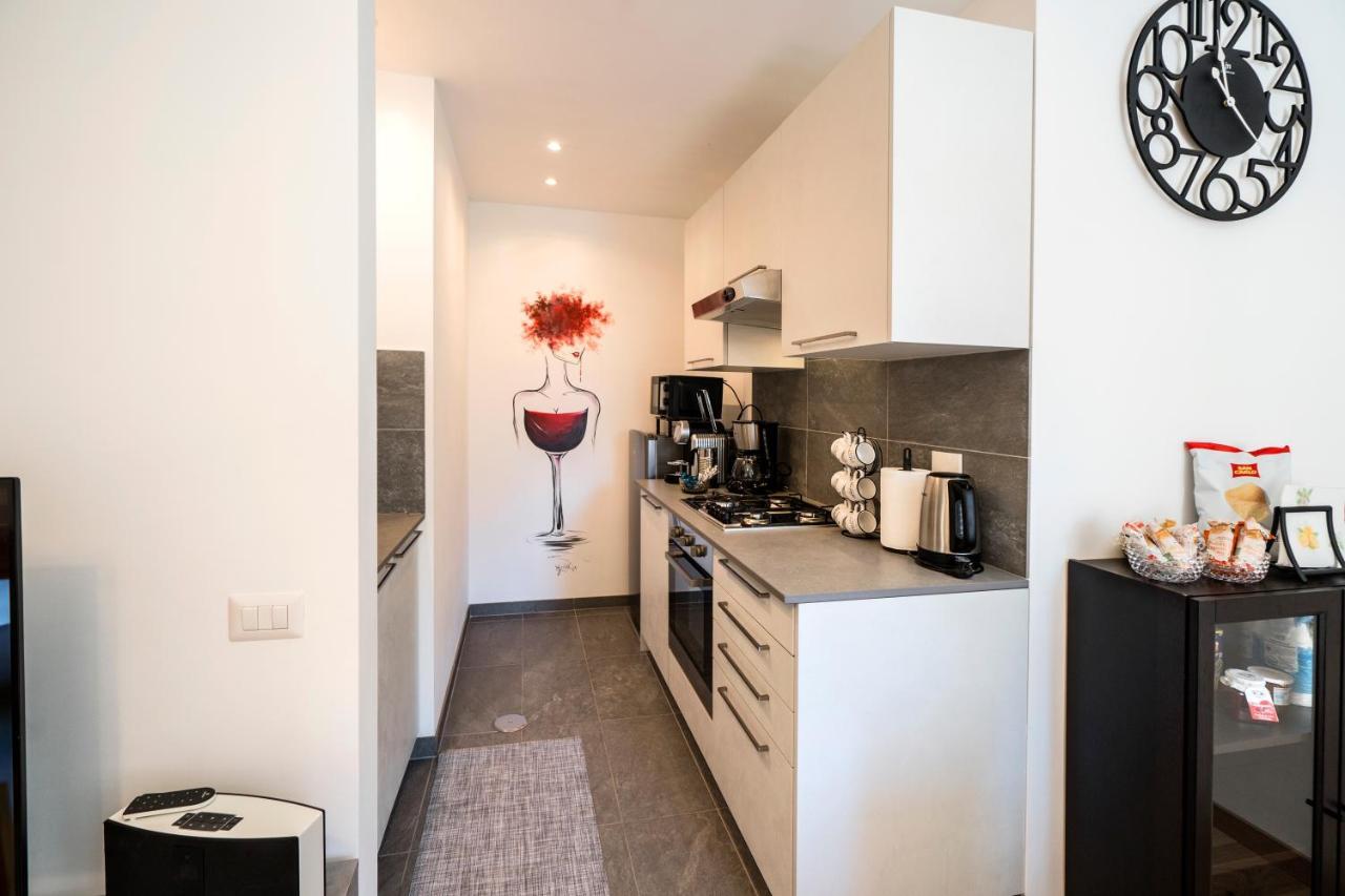 Gemelli Sweet Holiday Appio Apartment Рим Екстериор снимка