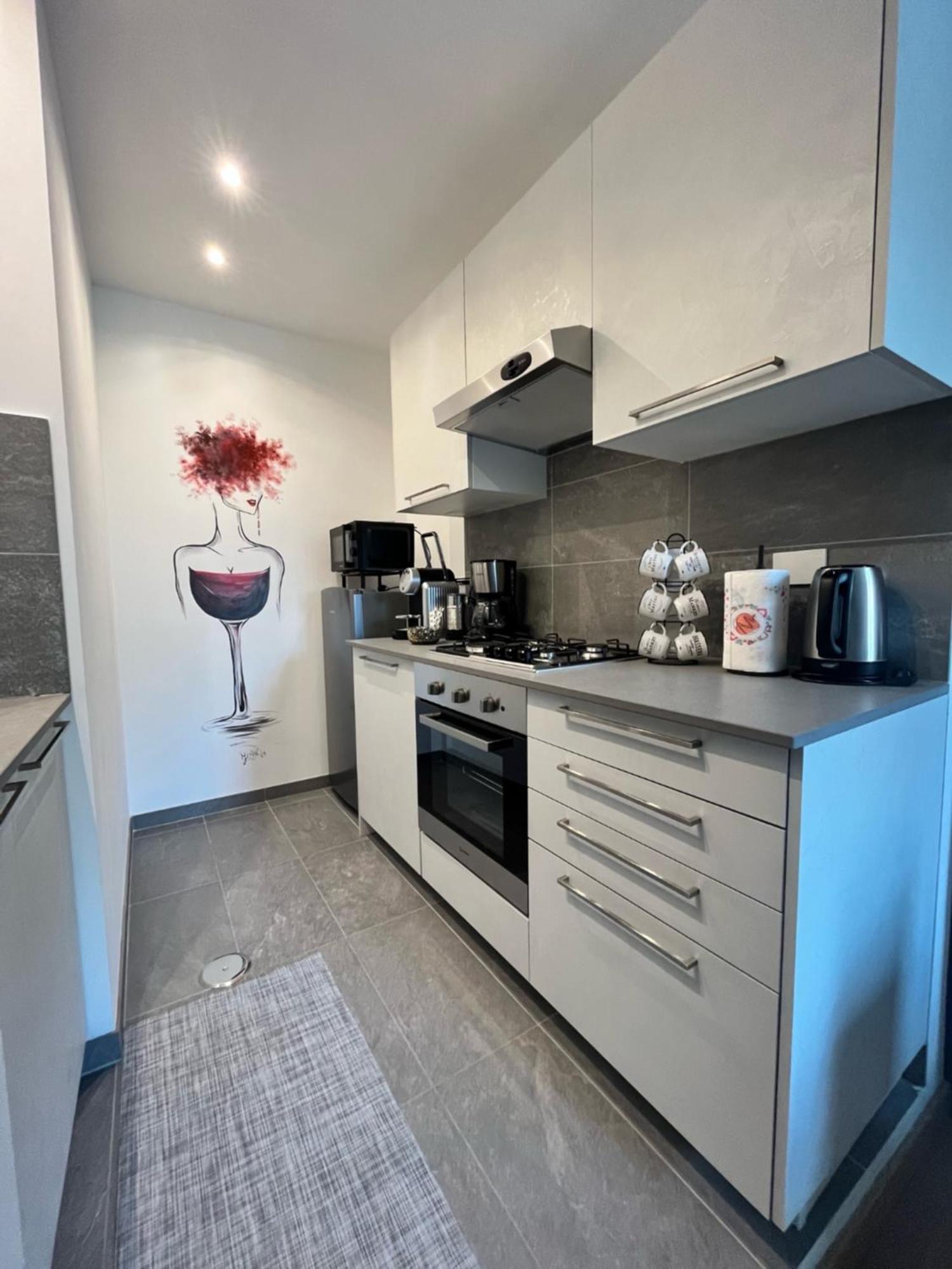 Gemelli Sweet Holiday Appio Apartment Рим Екстериор снимка